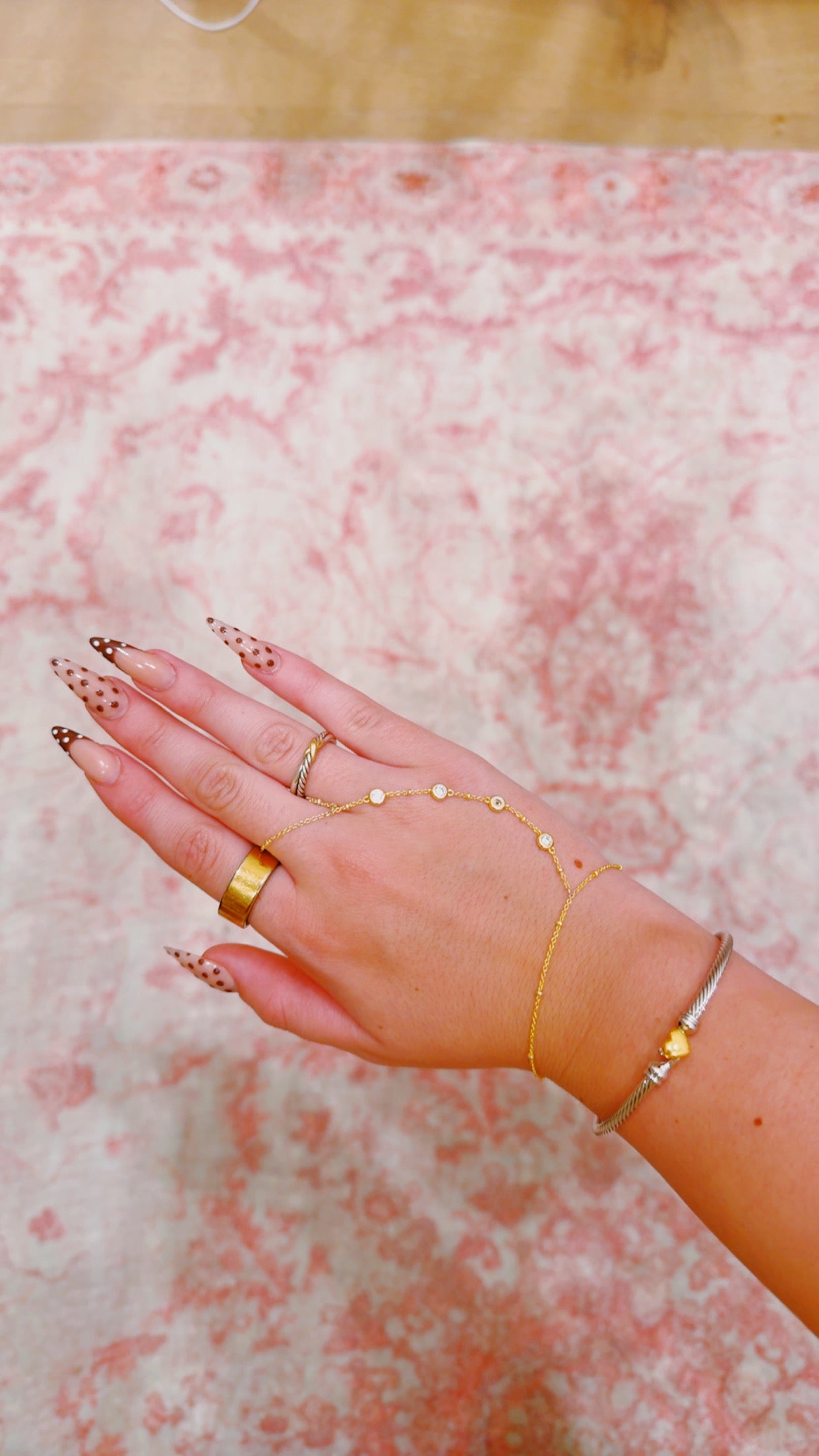 The luxe heart bracelet